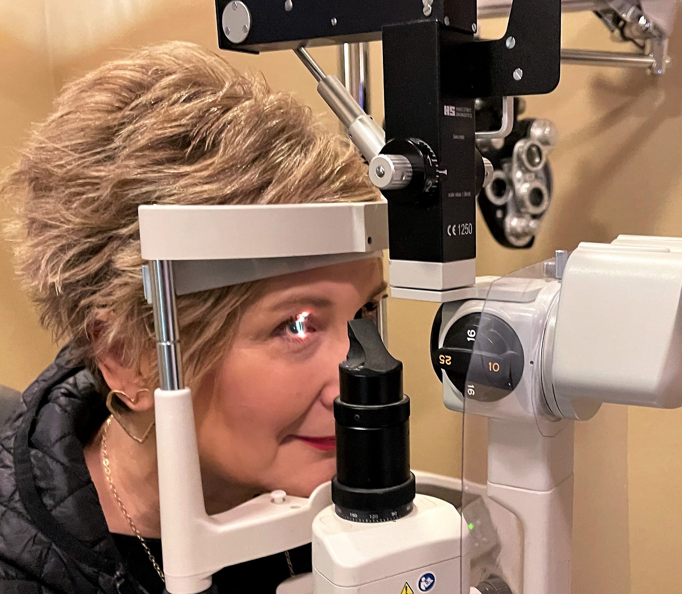 DR. RICHARDSON EYE EXAM 2